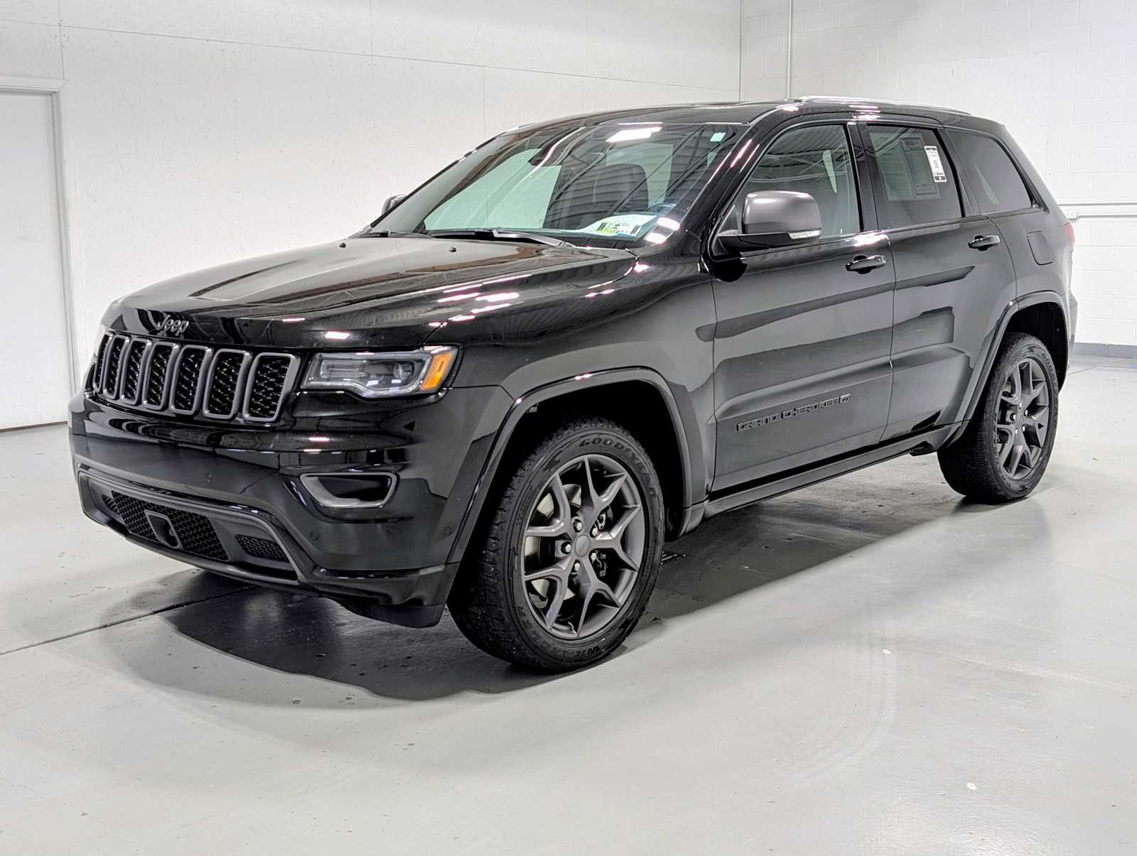 2021 Jeep Grand Cherokee 80th Edition