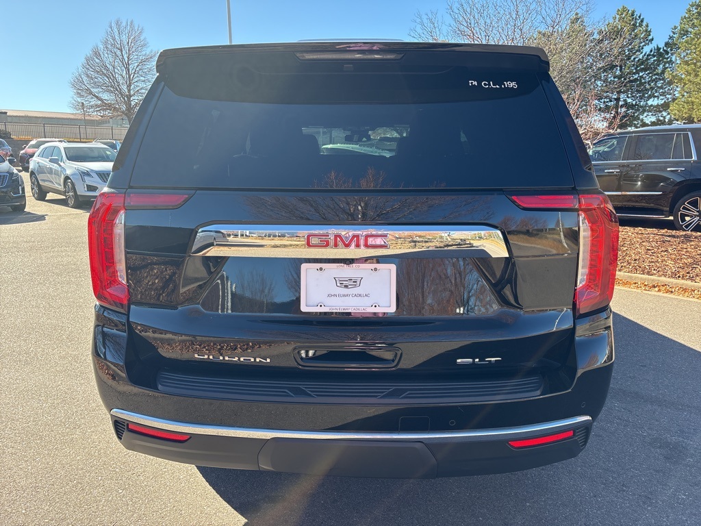 2023 Gmc Yukon XL SLT photo 2