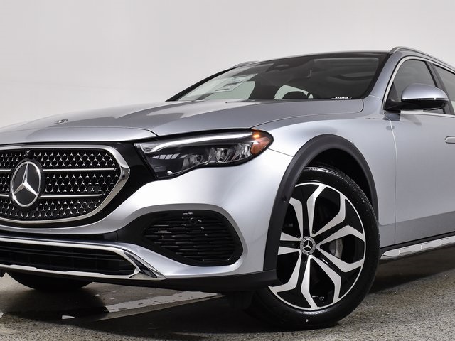 2025 Mercedes Benz E 450 4MATIC All-Terrain photo 2