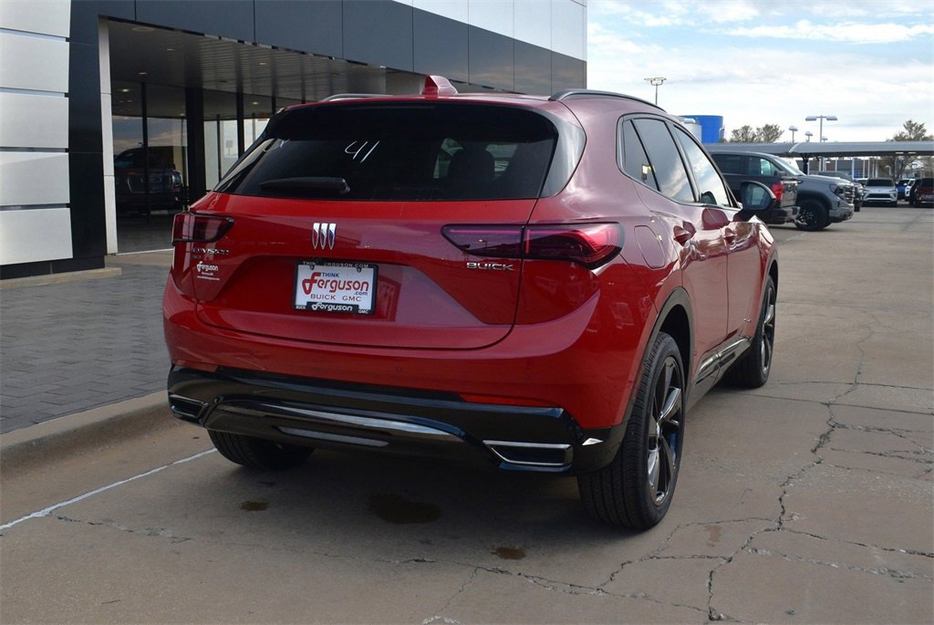 2025 Buick Envision Sport Touring photo 4