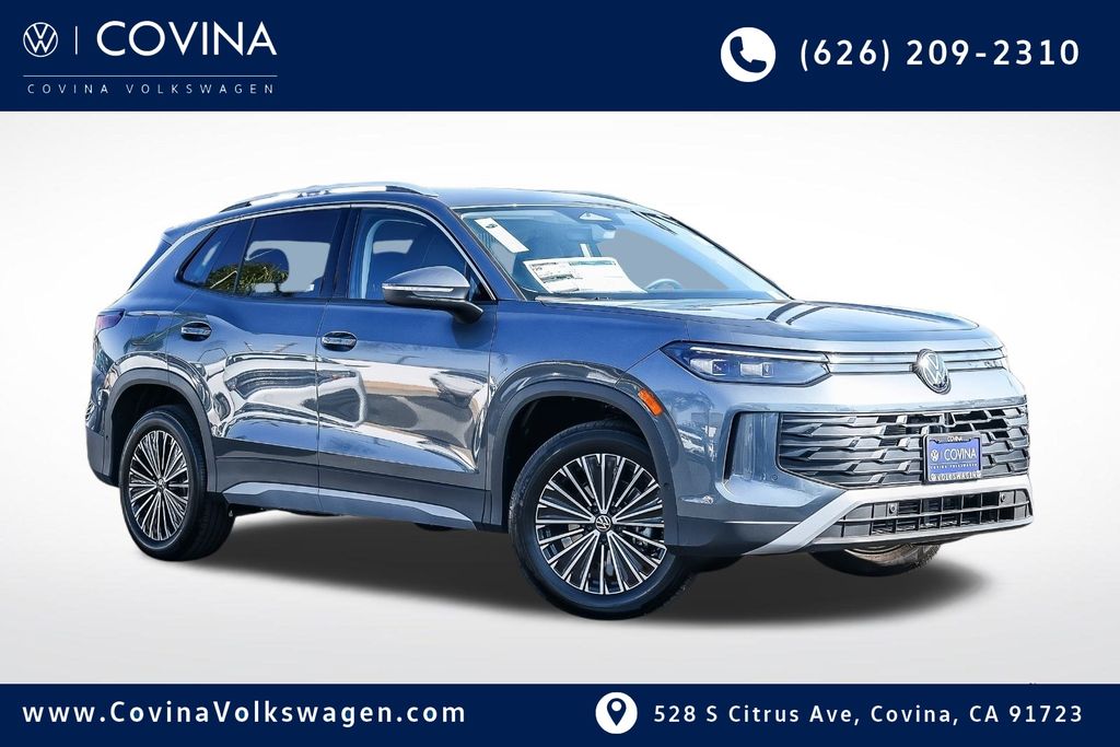 2025 Volkswagen Tiguan S's photo