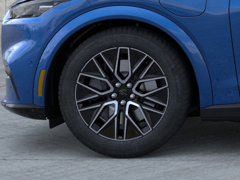 2025 Ford Mustang Mach-E Premium photo 19