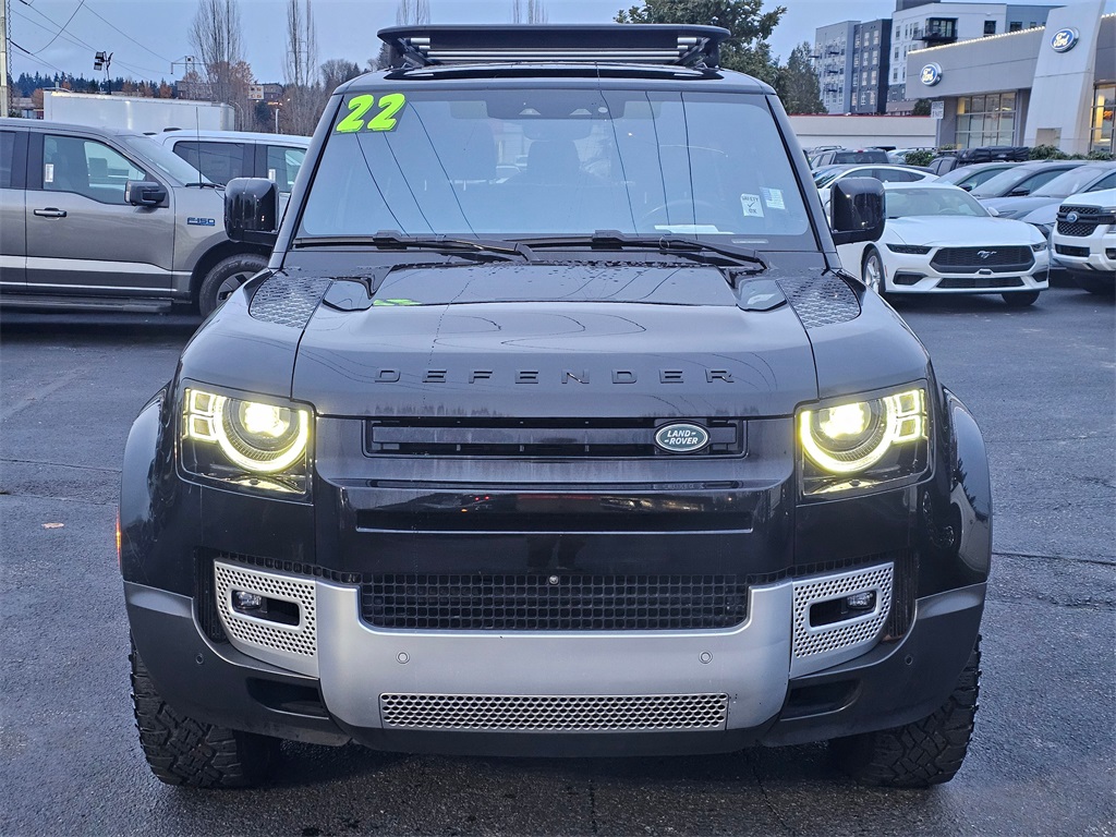 2022 Land Rover Defender S photo 2