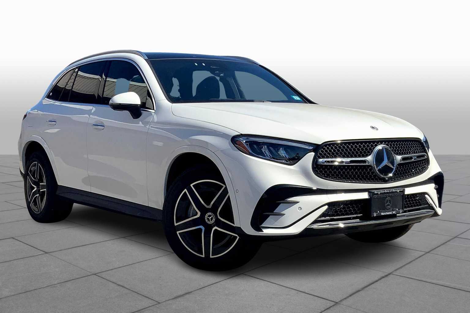 2025 Mercedes Benz GLC 300 4MATIC photo 2
