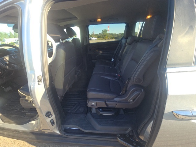 2023 Honda Odyssey EX-L photo 4
