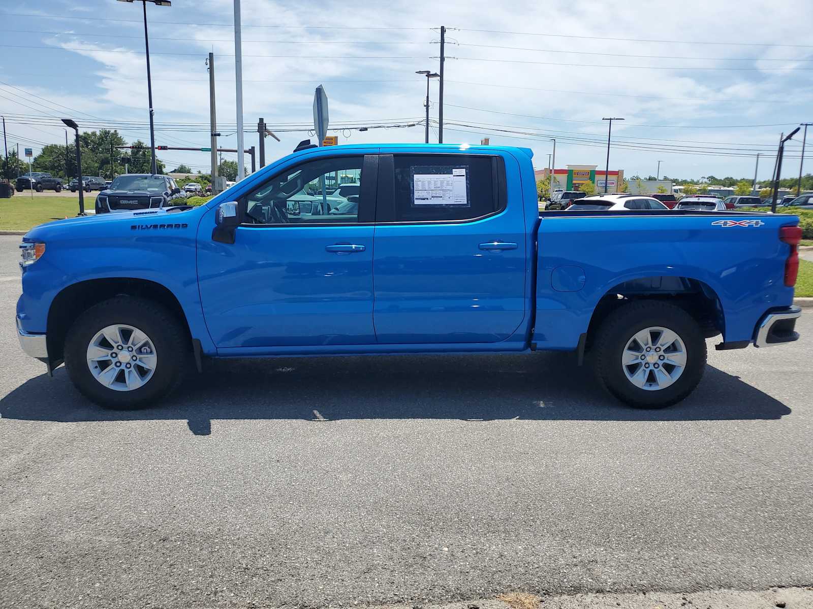 2025 Chevrolet Silverado 1500 LT photo 2