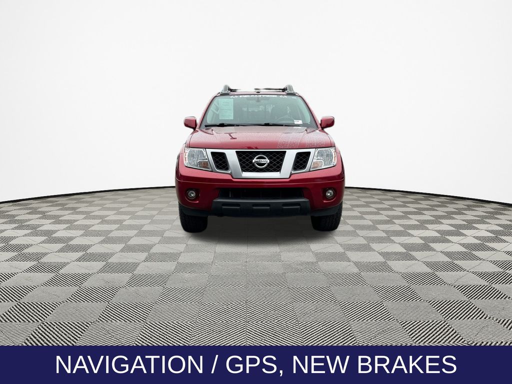 2021 Nissan Frontier PRO-4X photo 2