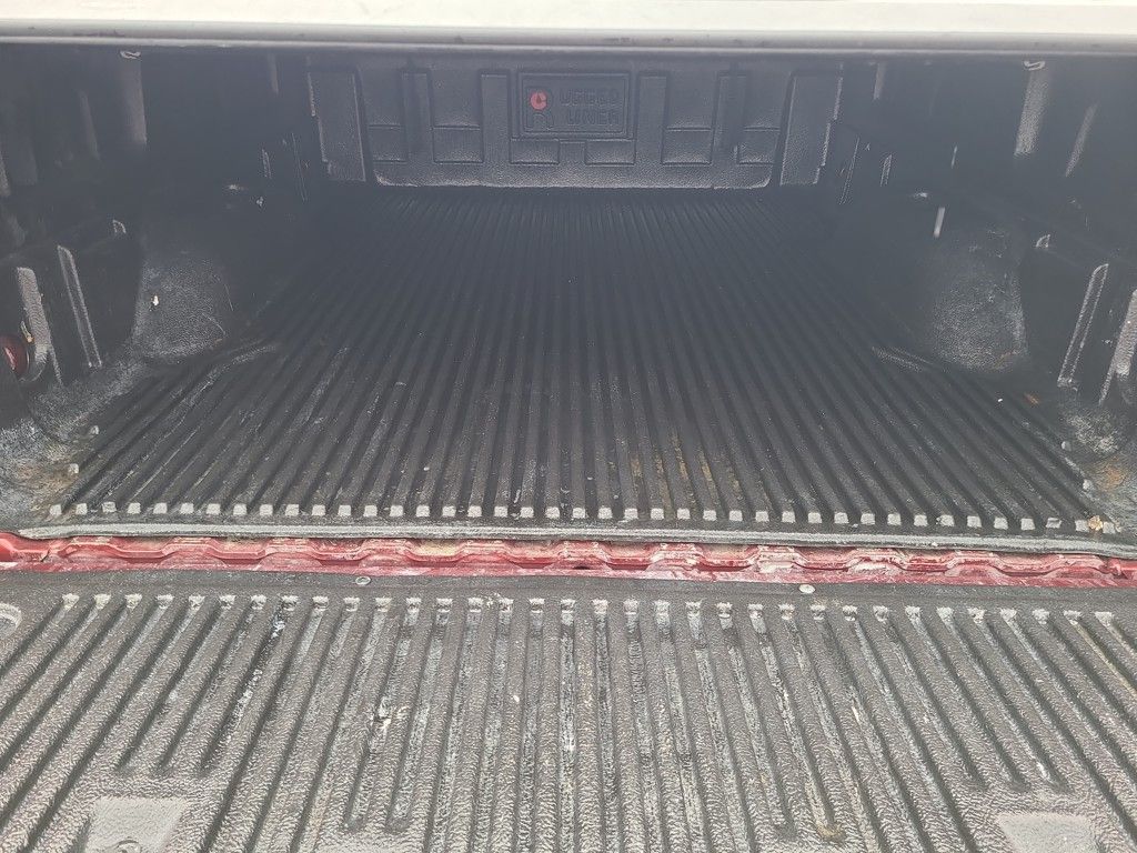 2015 Chevrolet Silverado 2500HD LT photo 29
