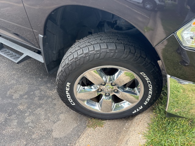 2017 Ram 1500 Big Horn photo 3