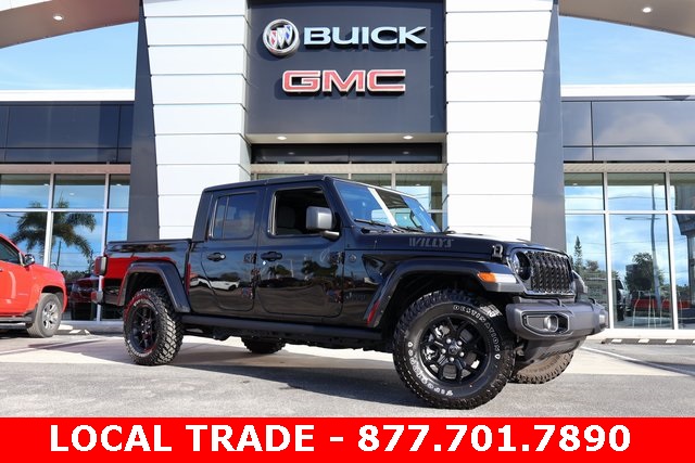 2025 Jeep Gladiator Willys's photo
