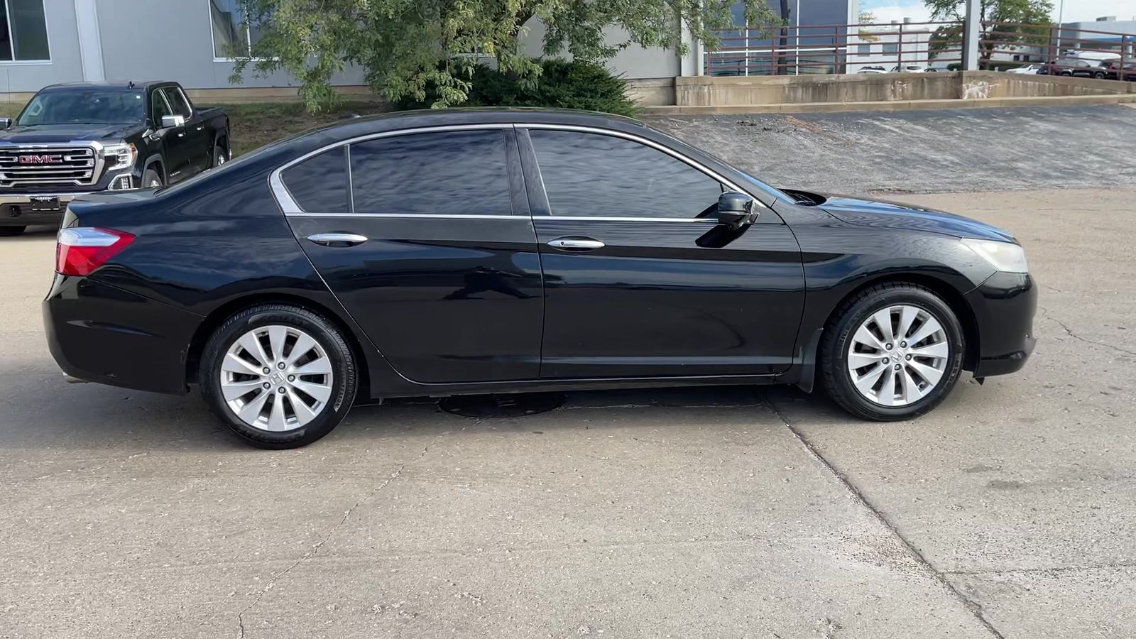 2013 Honda Accord EX-L photo 24