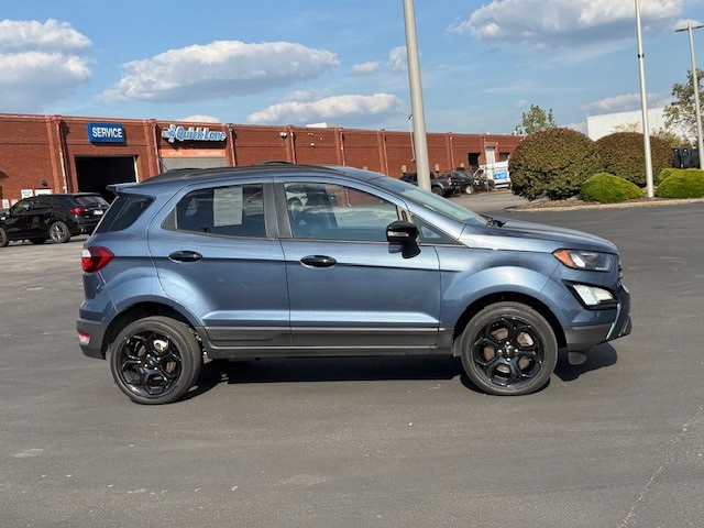 2022 Ford EcoSport SES photo 2