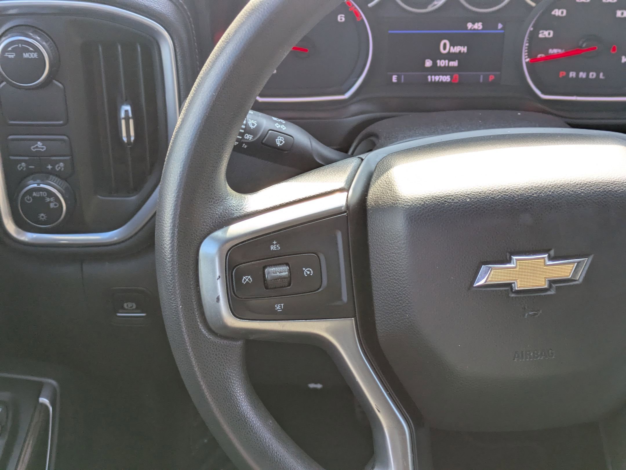 2020 Chevrolet Silverado 1500 LT photo 20