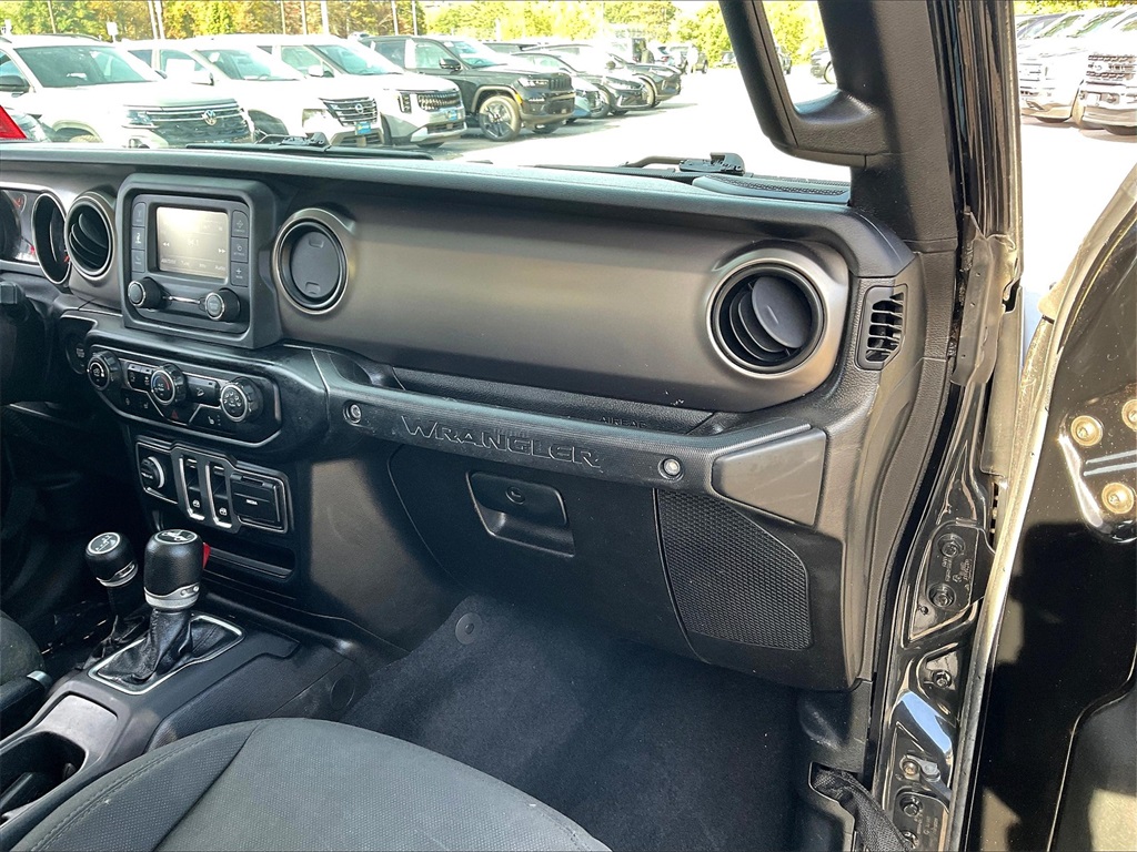 2020 Jeep Wrangler Sport S photo 12