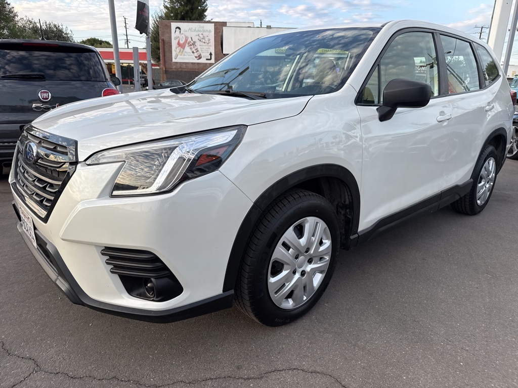 2022 Subaru Forester Base photo 2