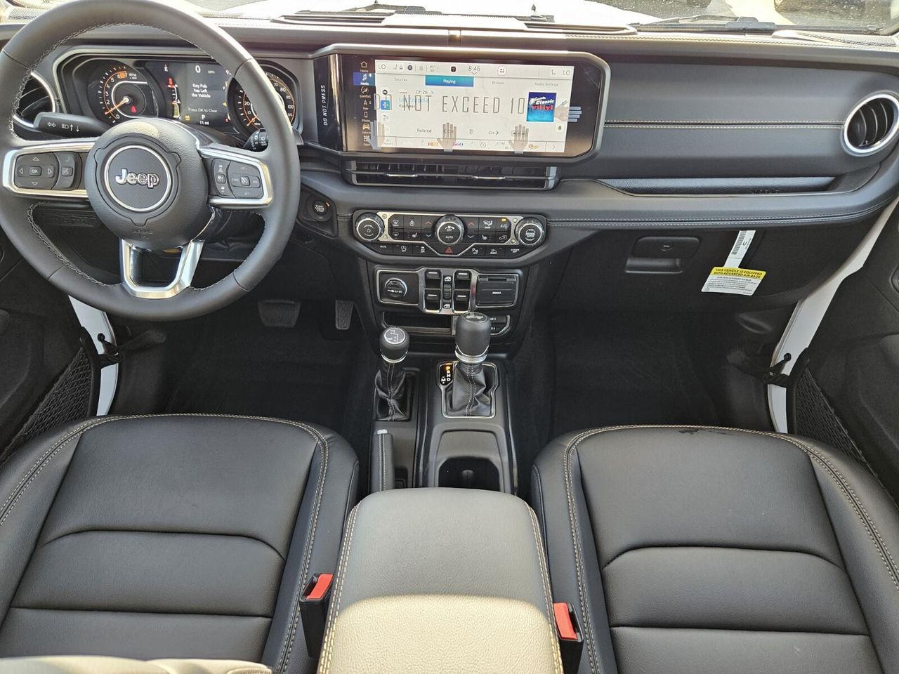 2025 Jeep Wrangler Sahara photo 12