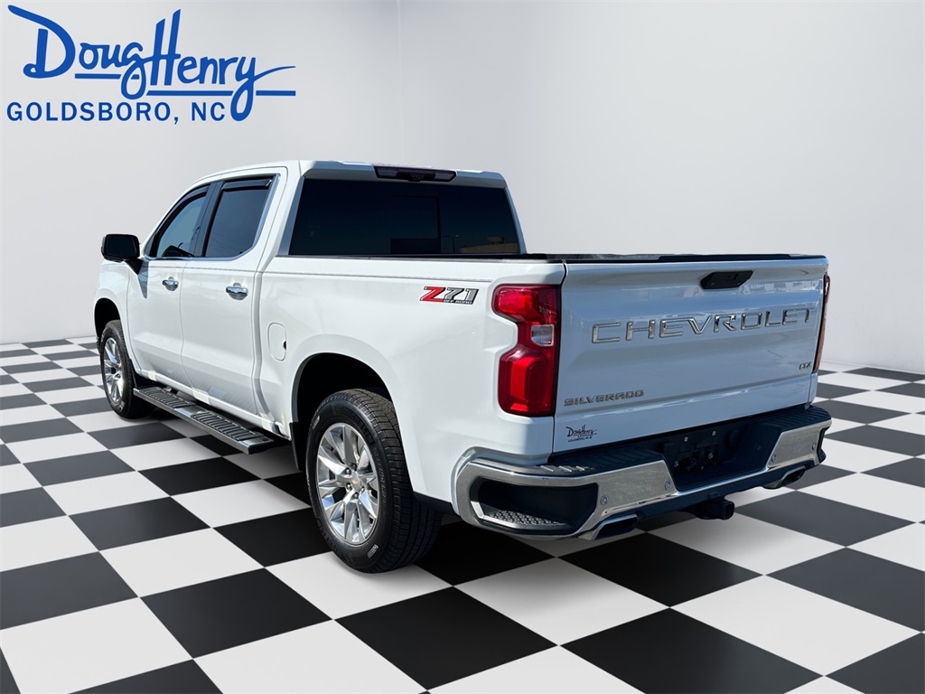 2022 Chevrolet Silverado 1500 LTZ photo 3