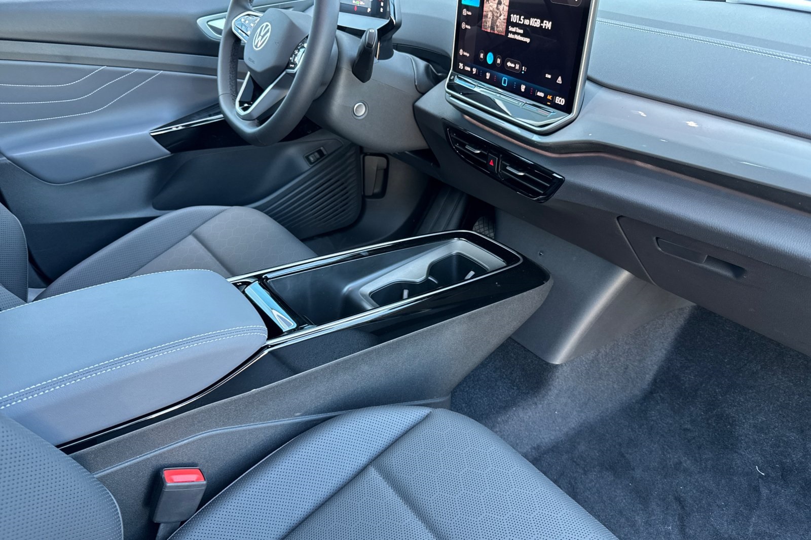 2025 Volkswagen ID.4 Pro S photo 14