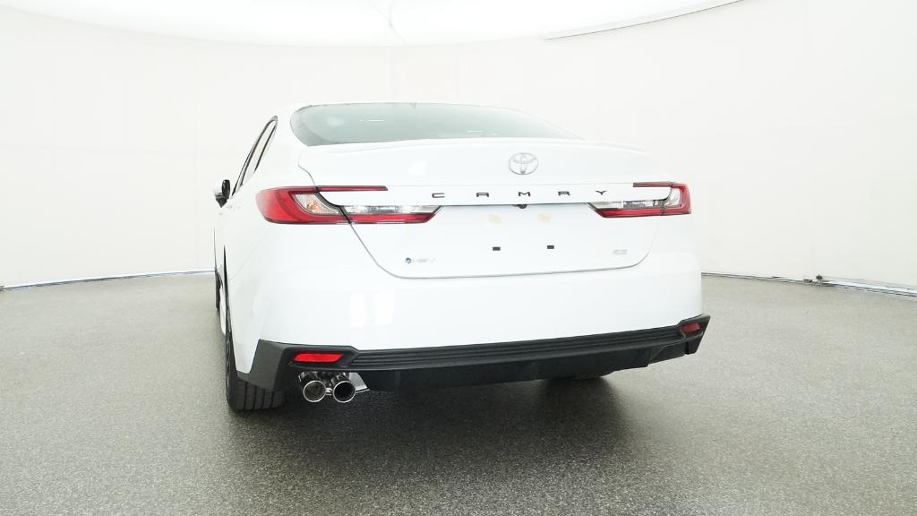 2025 Toyota Camry SE photo 15