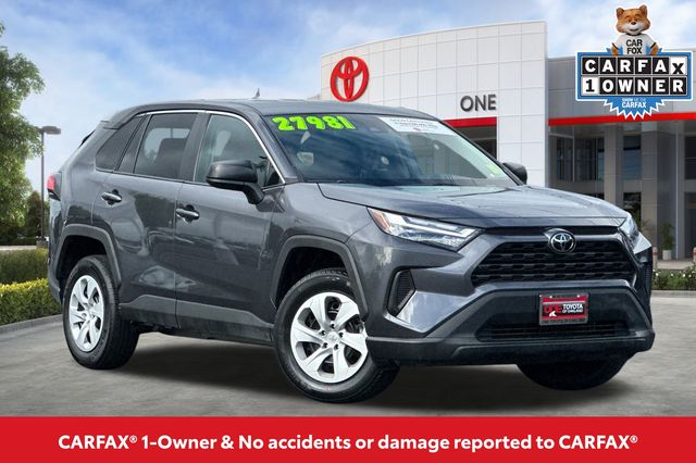 Used 2024 Toyota RAV4 LE with VIN 2T3F1RFV2RW474927 for sale in Kansas City