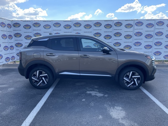 2026 Nissan KICKS SV's photo