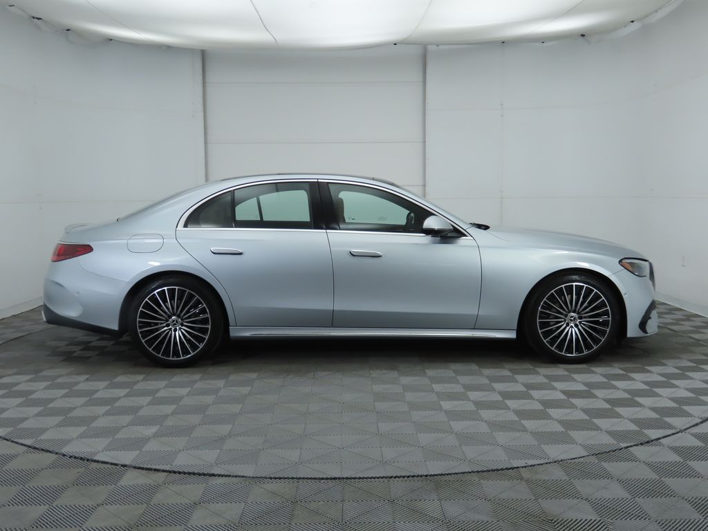 2026 Mercedes Benz E 350 photo 4