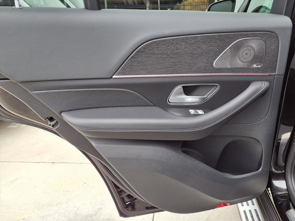 2026 Mercedes Benz GLE 450 4MATIC photo 12