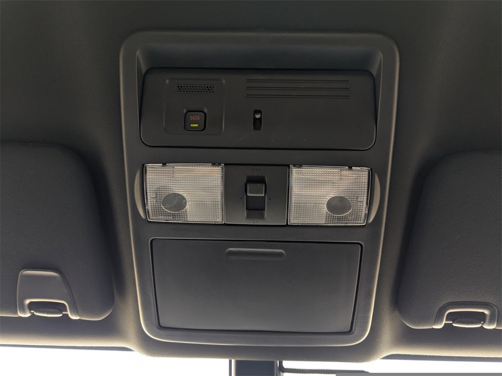 2024 Nissan Titan PRO-4X photo 25