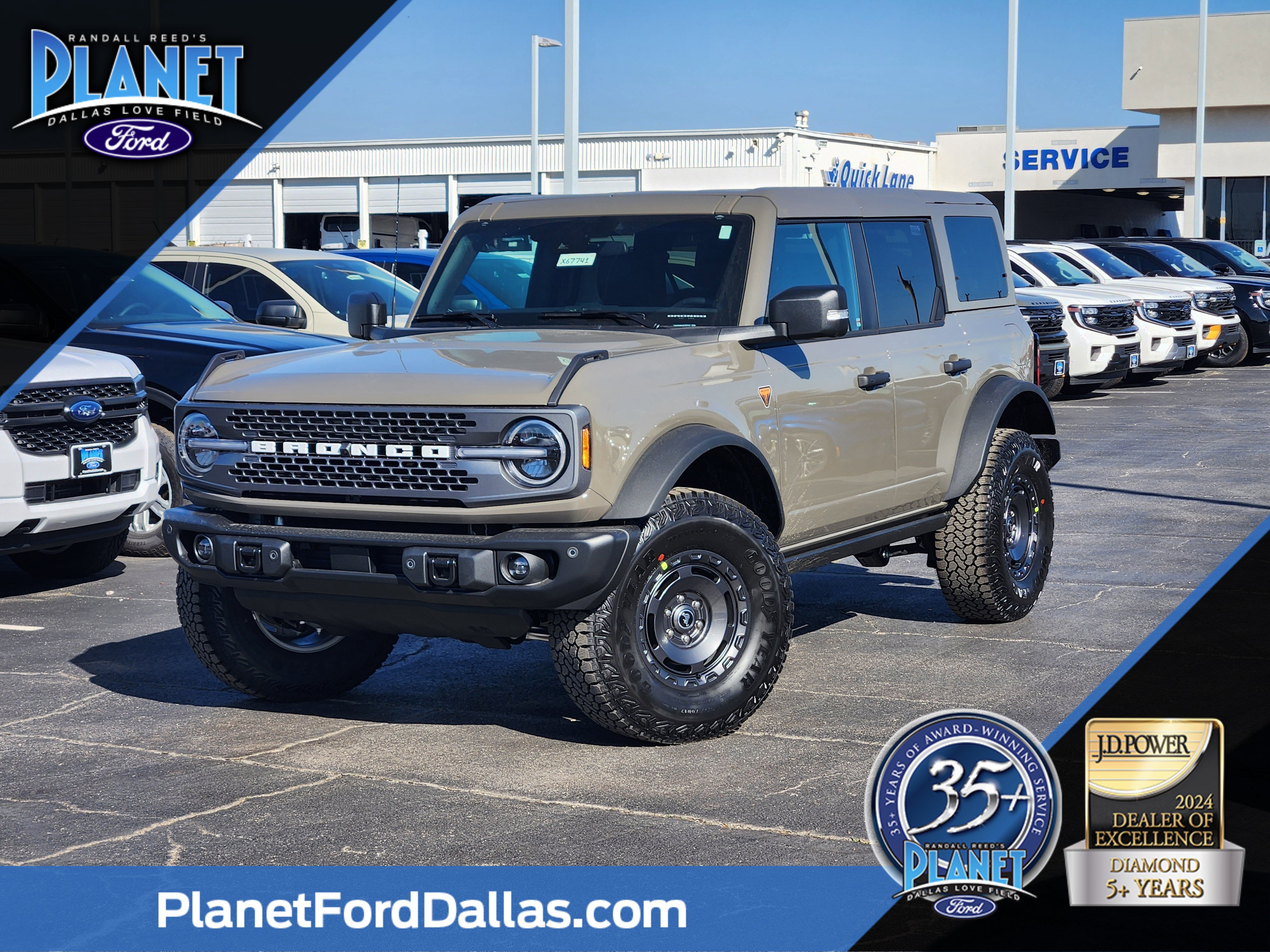 2025 Ford Bronco 4-Door Badlands's photo