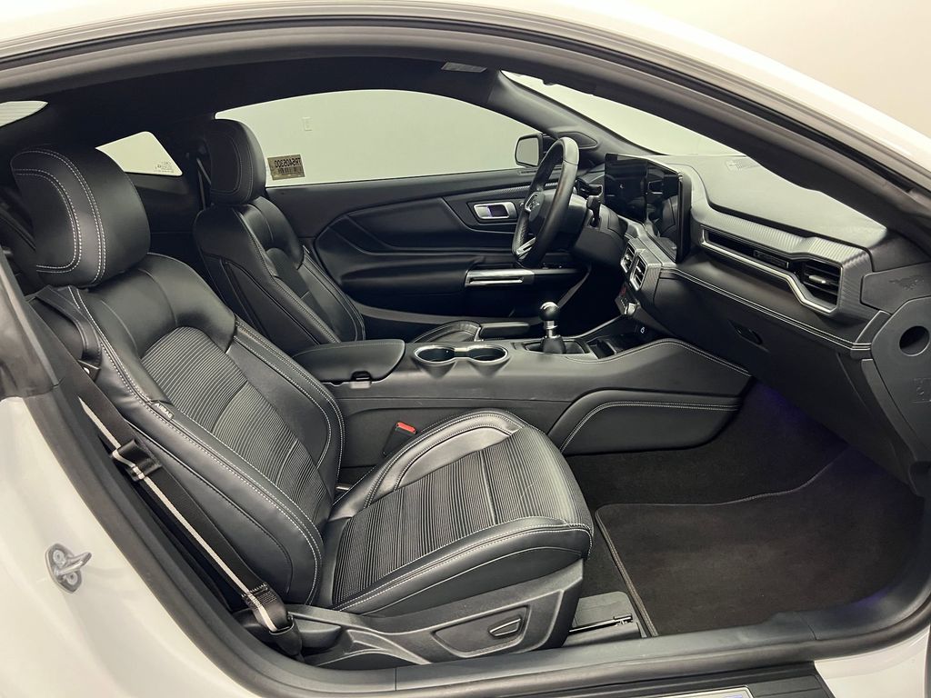 2024 Ford Mustang GT Premium photo 22