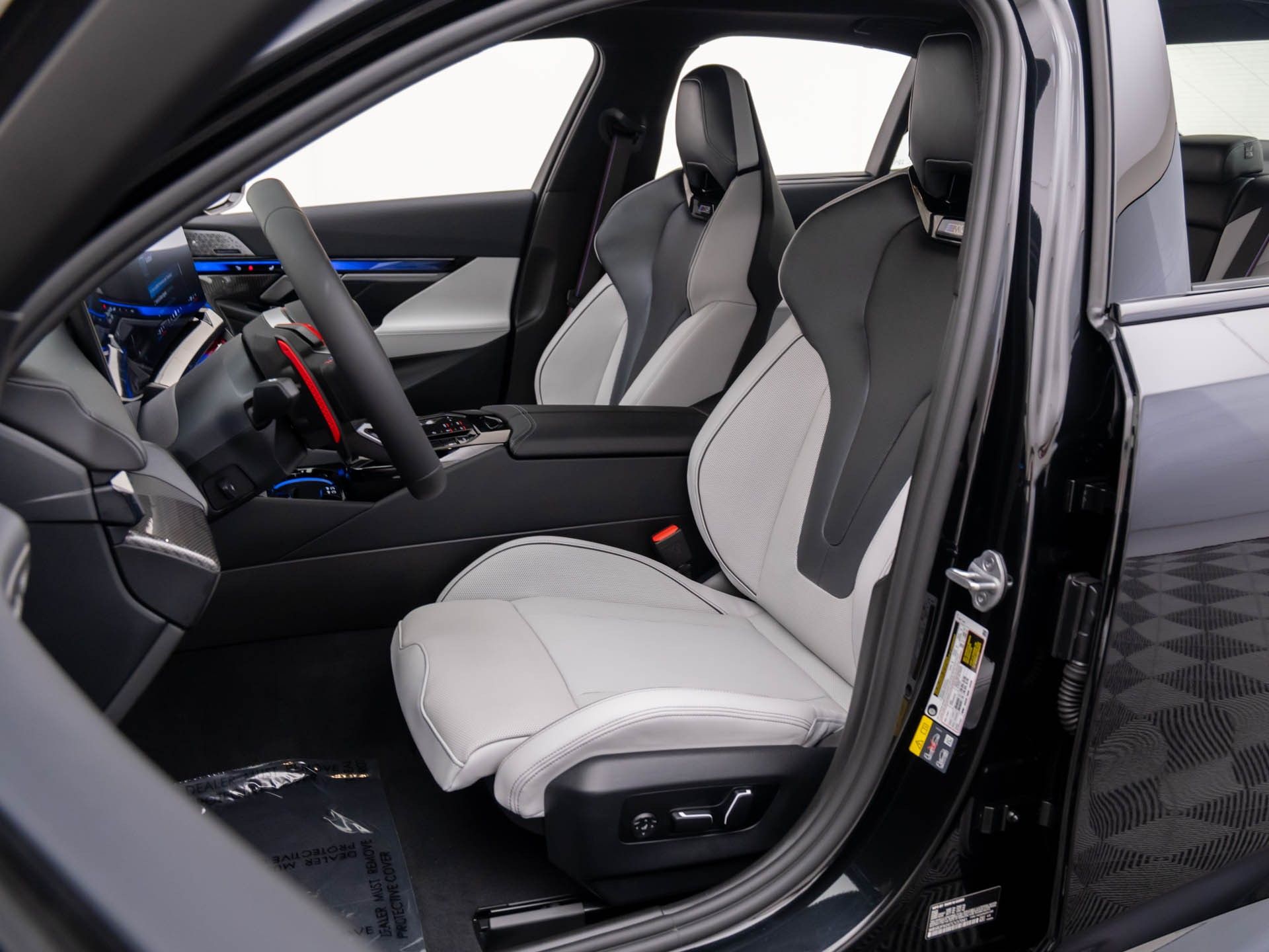 New 2026 Black Sapphire Metallic BMW Base image 17