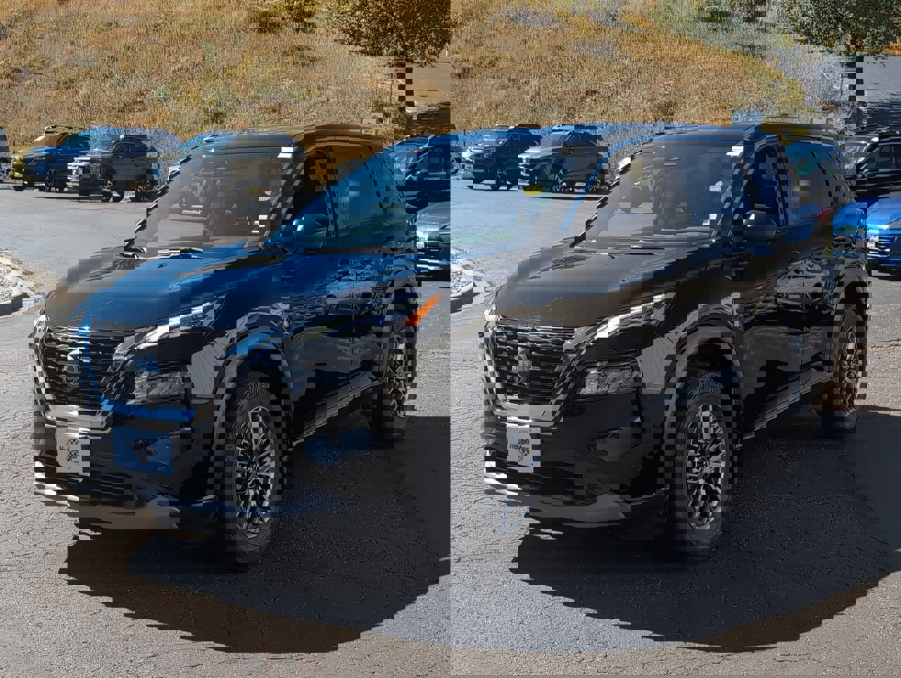 2023 Nissan Rogue S photo 3