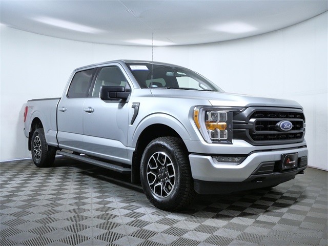 2022 Ford F-150 XLT's photo