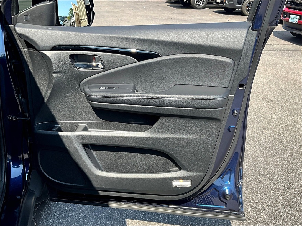 2019 Honda Passport Elite photo 11
