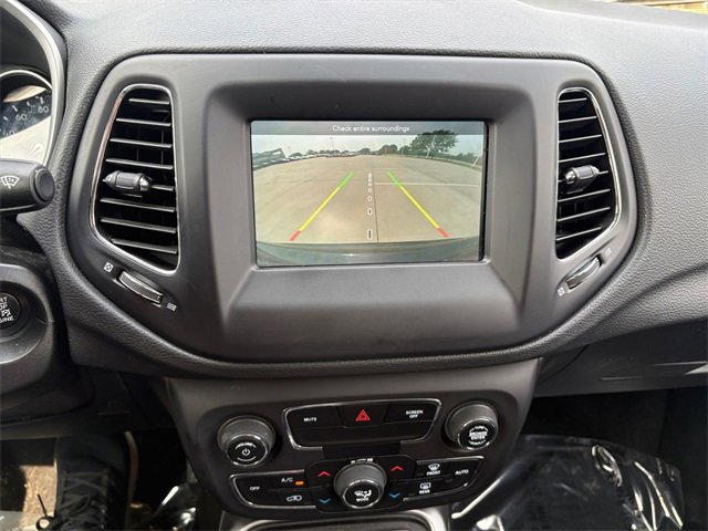 2019 Jeep Compass Latitude photo 16