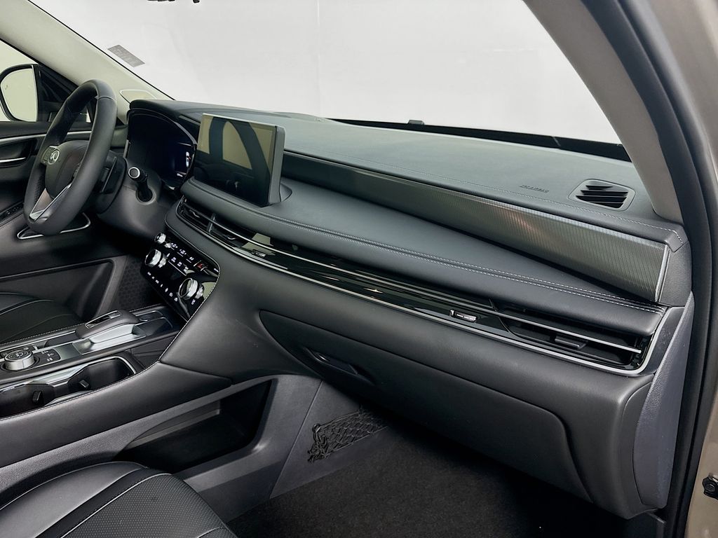 2023 Infiniti QX60 Luxe photo 35