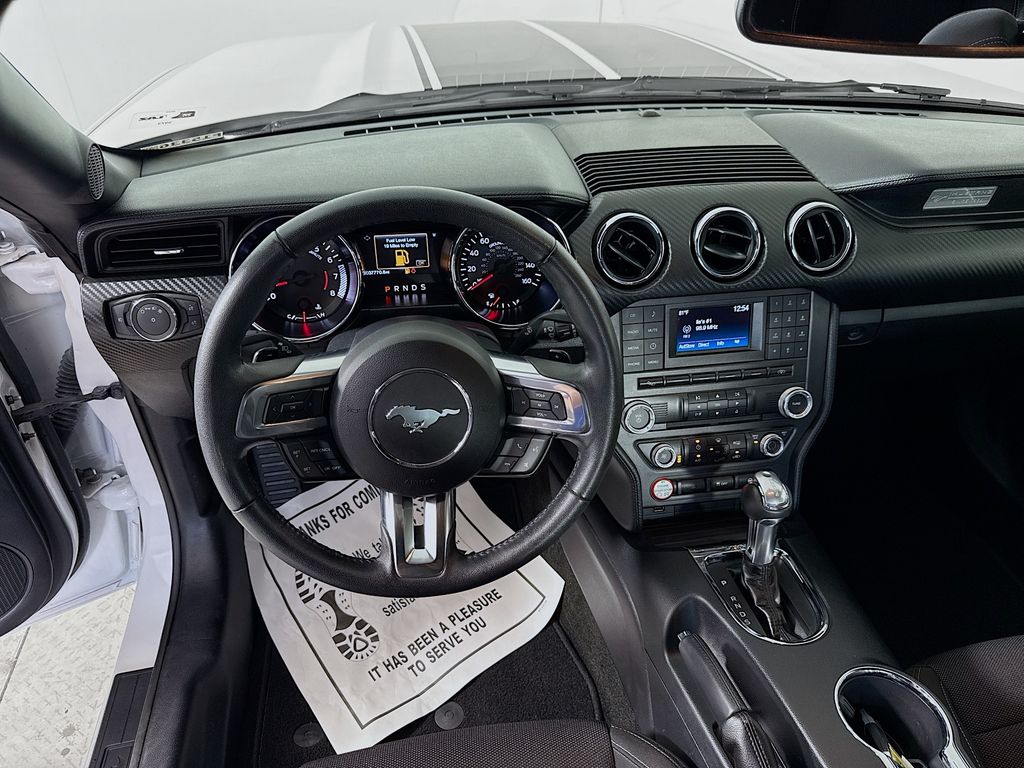 2017 Ford Mustang V6 Convertible photo 21