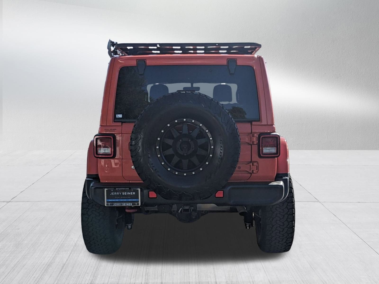2019 Jeep Wrangler Unlimited Rubicon photo 2