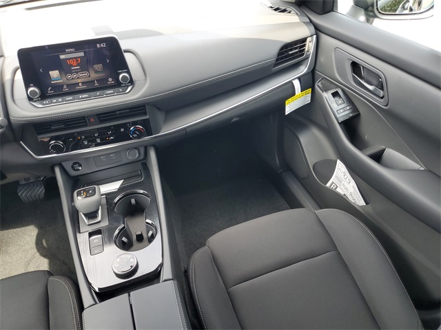 2026 Nissan Rogue S photo 8