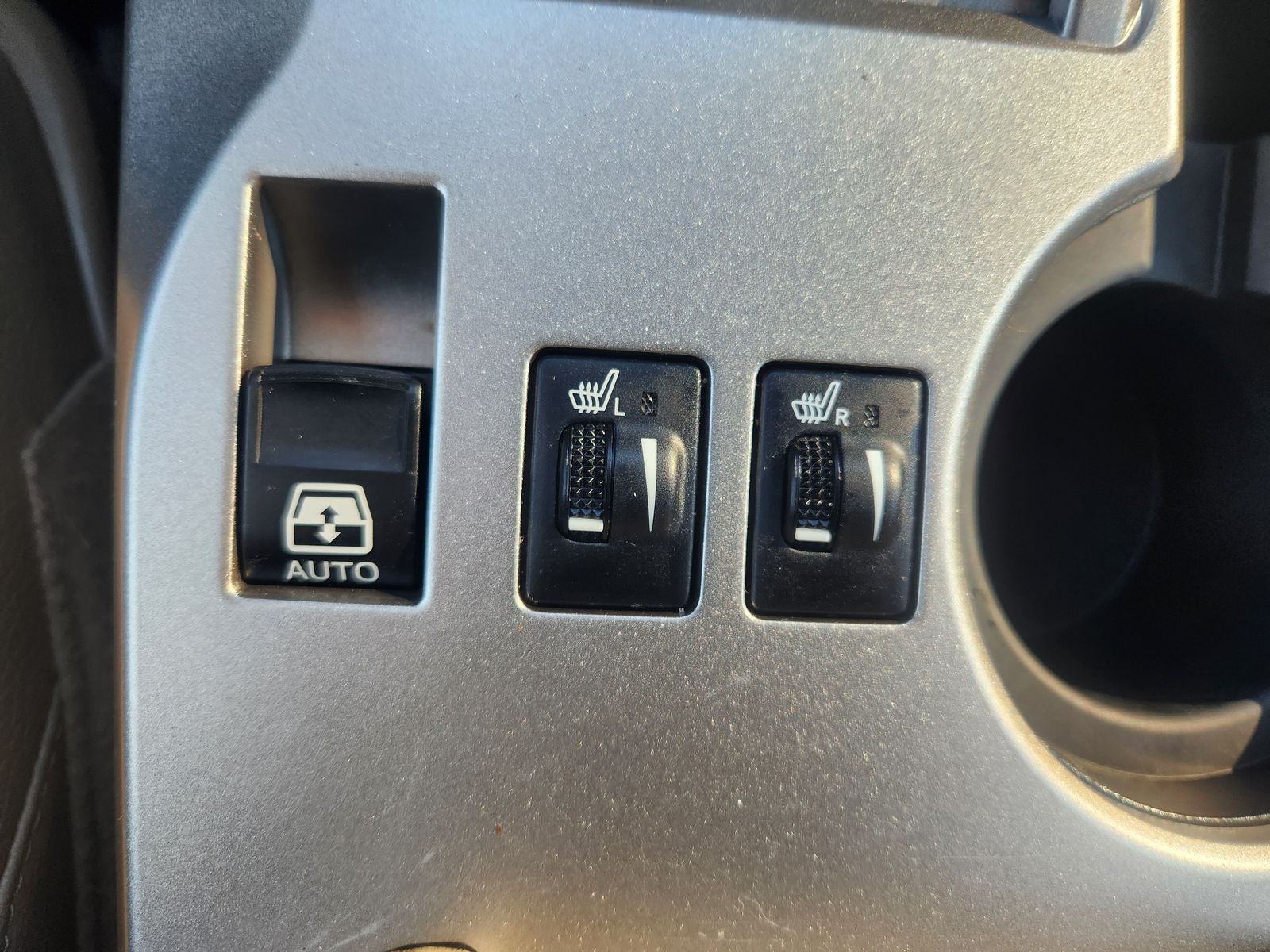 2013 Toyota 4Runner SR5 photo 20