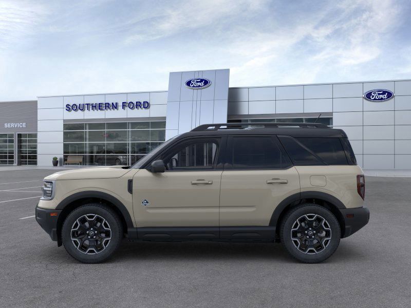2025 Ford Bronco Sport Outer Banks photo 3