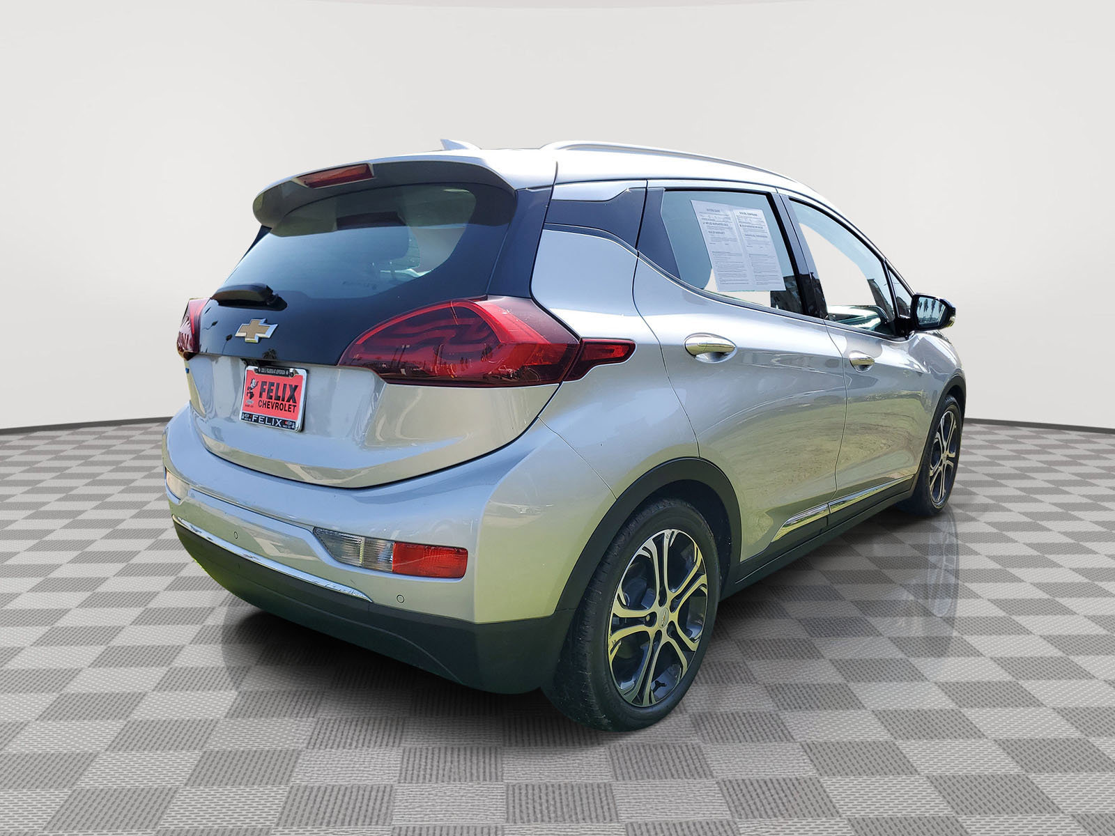 2021 Chevrolet Bolt EV Premier photo 3