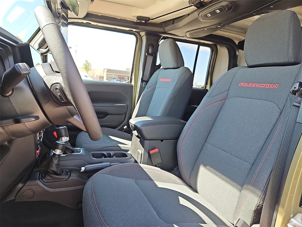 2025 Jeep Gladiator Rubicon photo 15