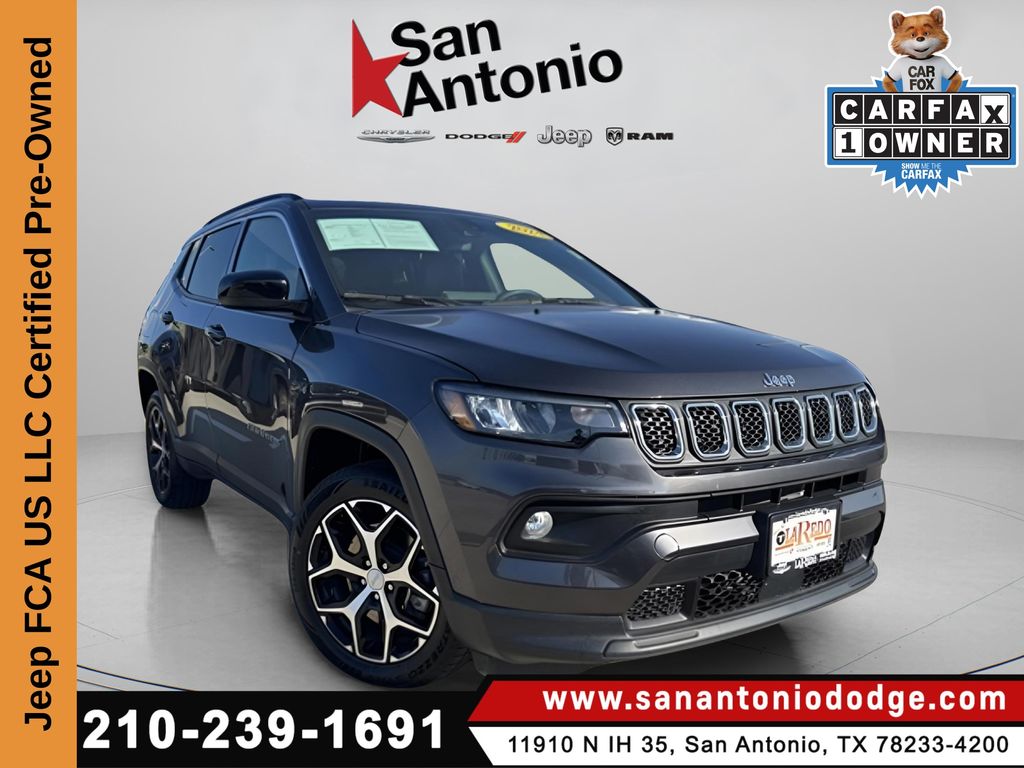 2024 Jeep Compass Latitude's photo
