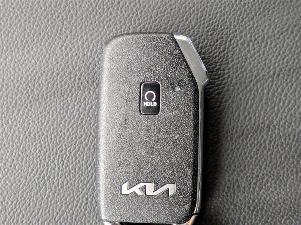 2024 Kia Sportage EX photo 27