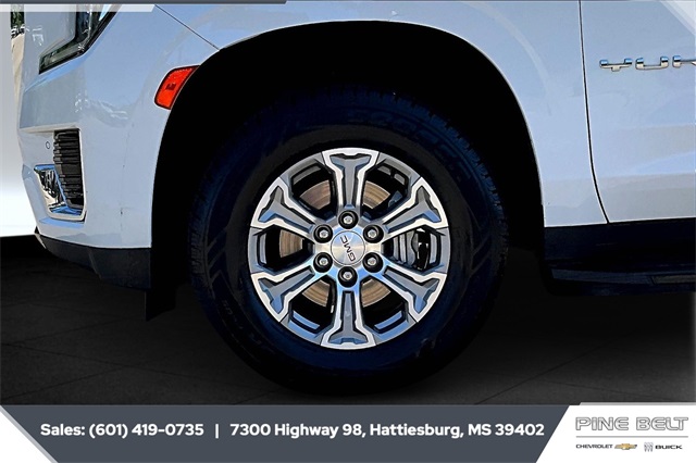 2022 Gmc Yukon SLE photo 7