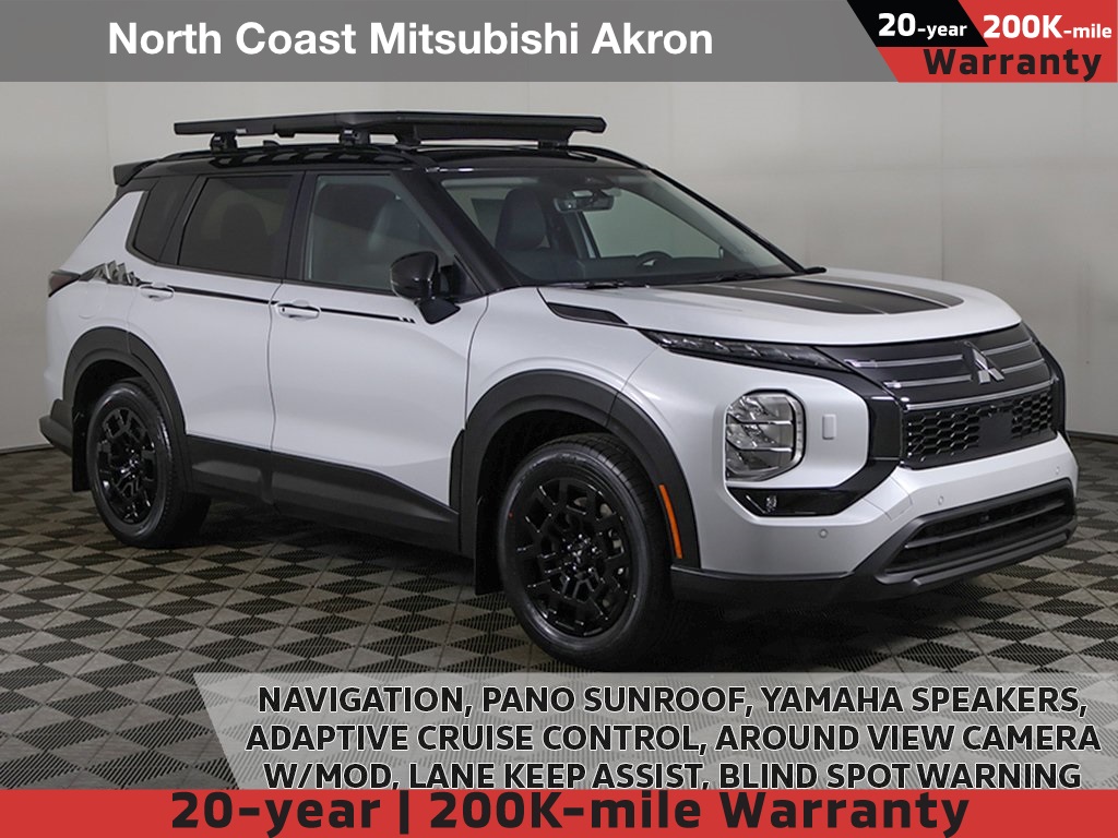 2025 Mitsubishi Outlander Trail Edition's photo