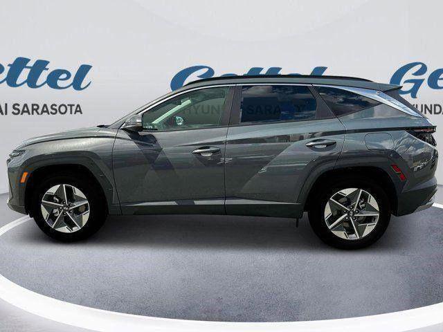 2025 Hyundai Tucson SEL Convenience photo 3