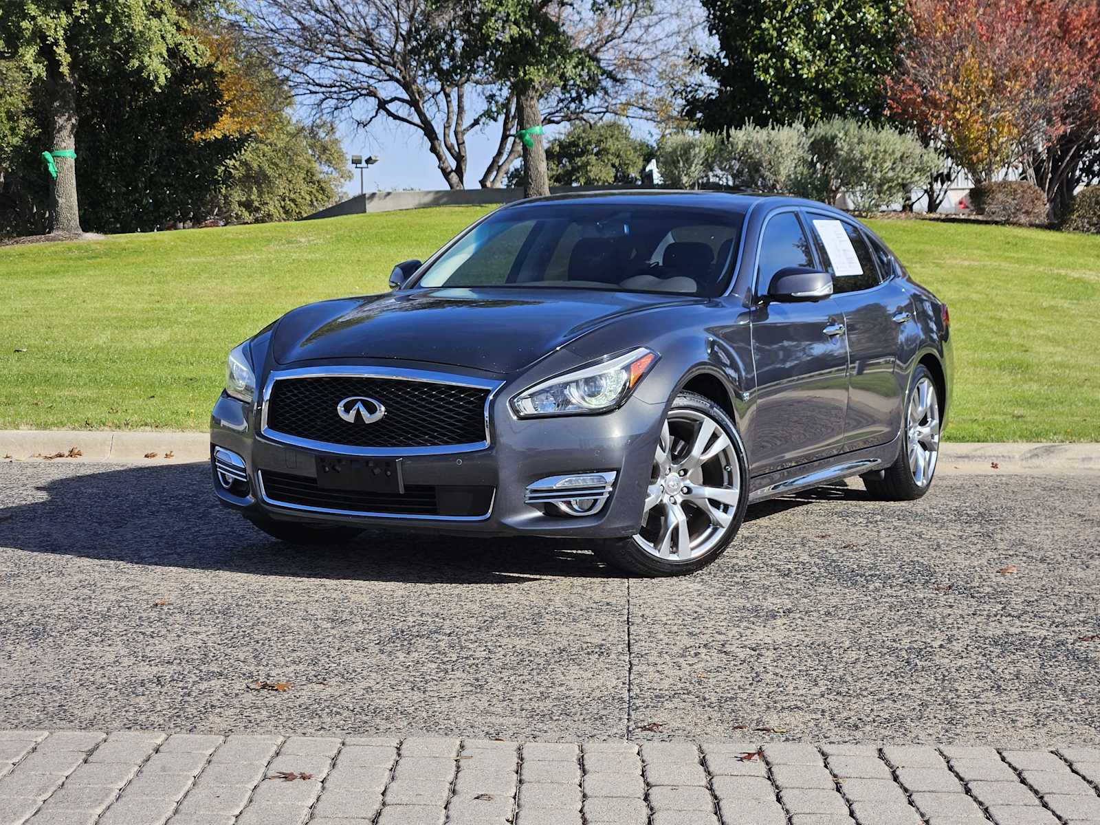 2015 INFINITI Q70L 3.7