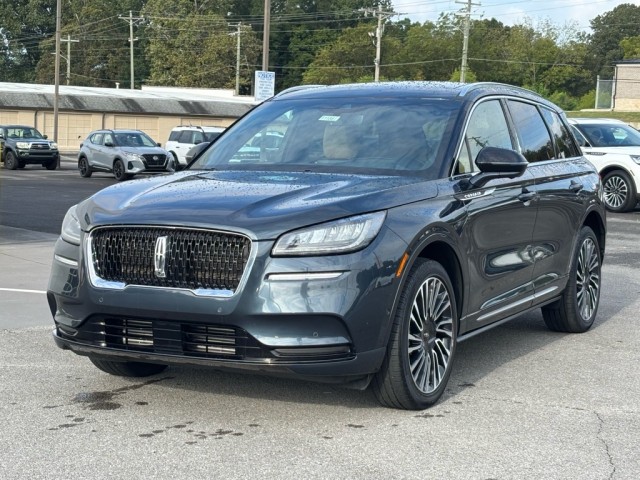 2022 Lincoln Corsair Reserve's photo